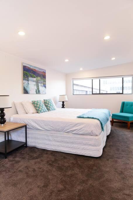 True New York Style Newmarket Loft Apartment 奥克兰 外观 照片