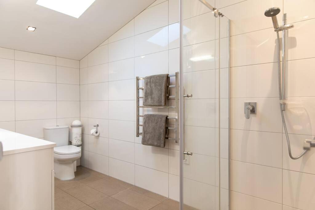True New York Style Newmarket Loft Apartment 奥克兰 外观 照片